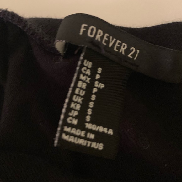 XXI Aztec Print Crop Top - Picture 2 of 2